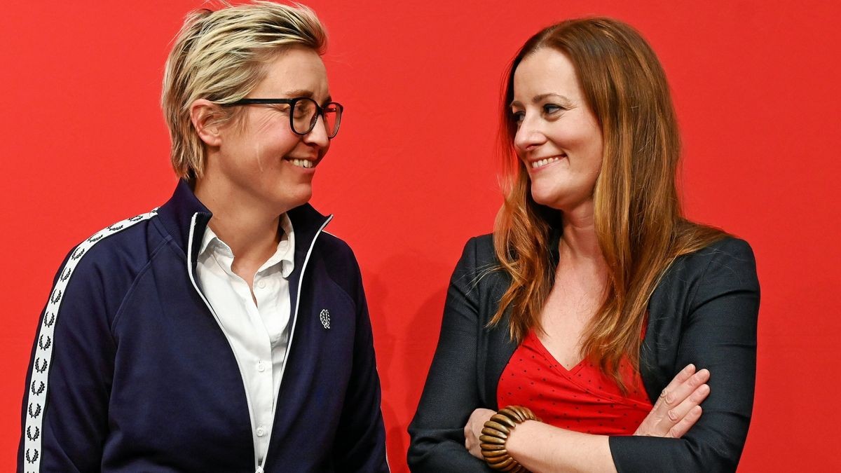 Damals, in Sömmerda: Susanne Hennig-Wellsow (links) und Janine Wissler.