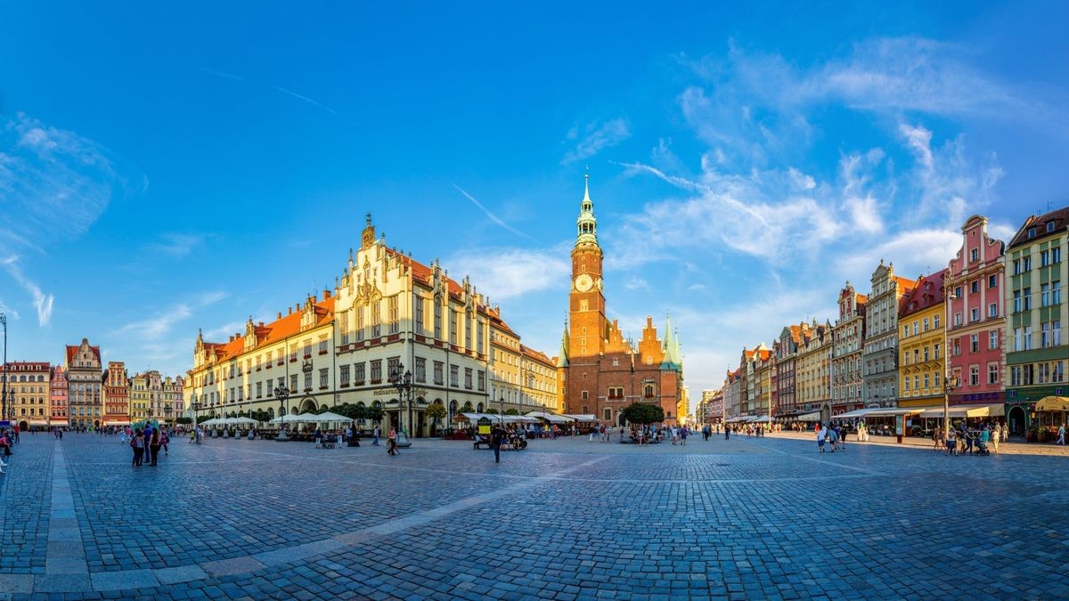 Architekturfreunde und Geschichtsinteressierte können in Wroclaw auf Entdeckungstour gehen.