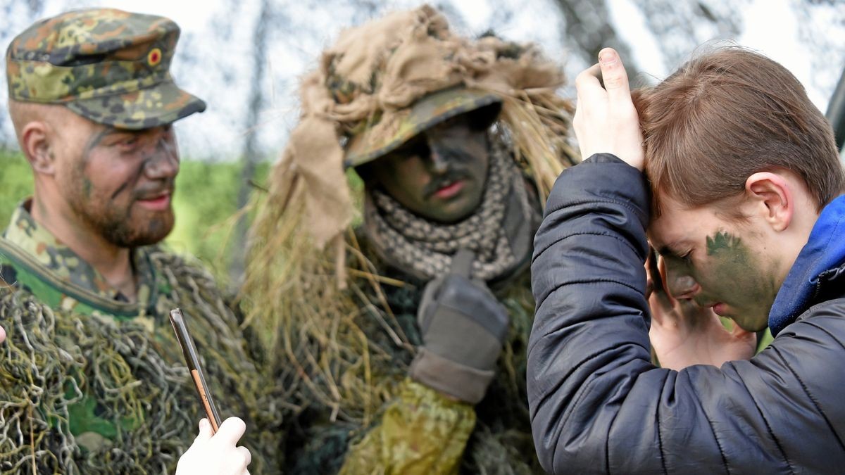 Bundeswehr-Jugendzukunftstag in der Henne-Kaserne