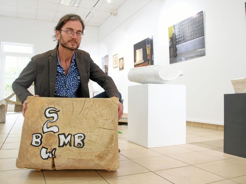 Rainer Jacob zeigt im Sömmerdaer „Silo“ Kontraste in Form und Material