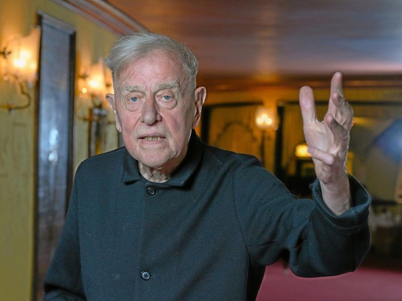 Im Konfettiregen: Claus Peymann liest Thomas Bernhard