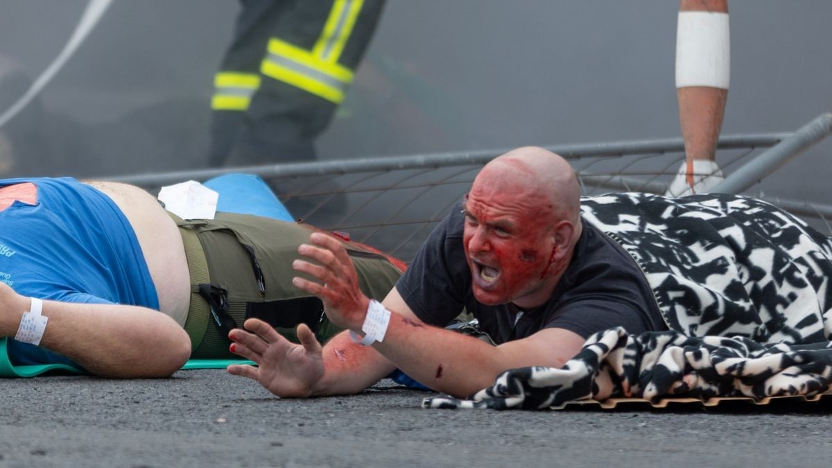 Weitere Bilder der Großübung.