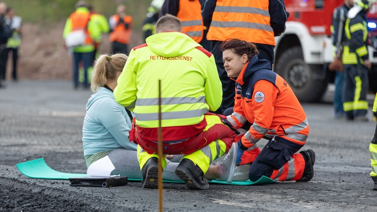 Weitere Bilder der Großübung.