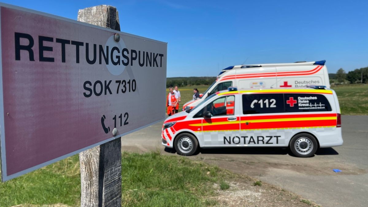 Zu einem Einsatz des Rettungsdienstes kam es am Sonntag in Oettersdorf im Saale-Orla-Kreis. In der Gemeinde findet aktuell ein Festival statt. 