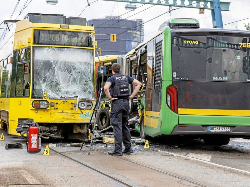 Kollision auf ÖPNVTrasse Oberhausen Ursache noch unklar