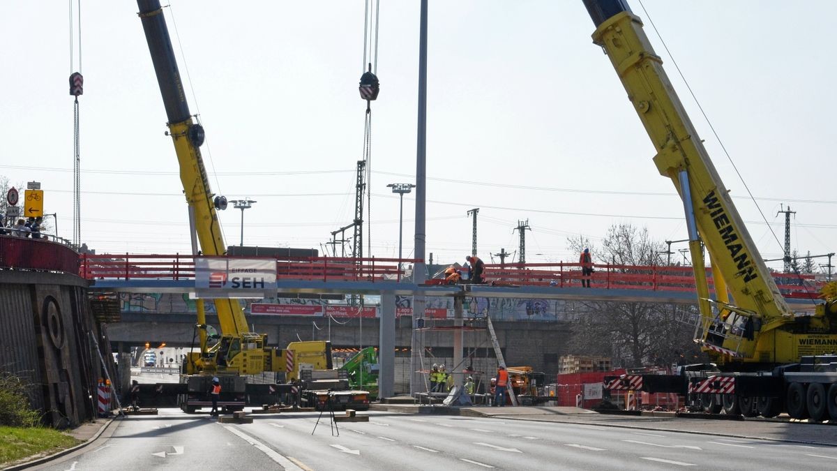 Die Struktur des Erfurter Promenadendecks ist nahezu komplett. Das Foto wurde im März aufgenommen.