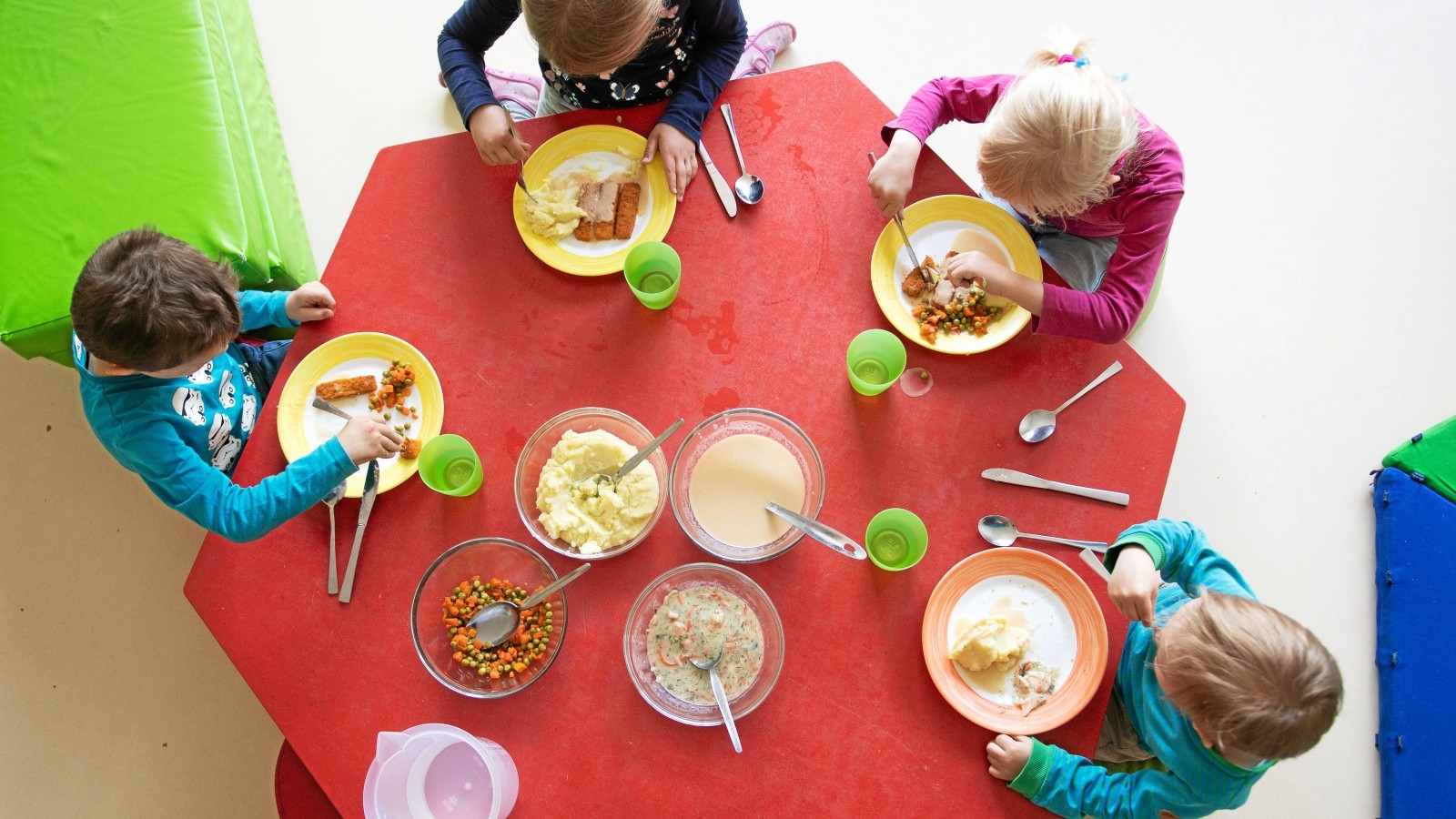 Steigende Kita-Kosten: So teuer wird das Essen für Eltern