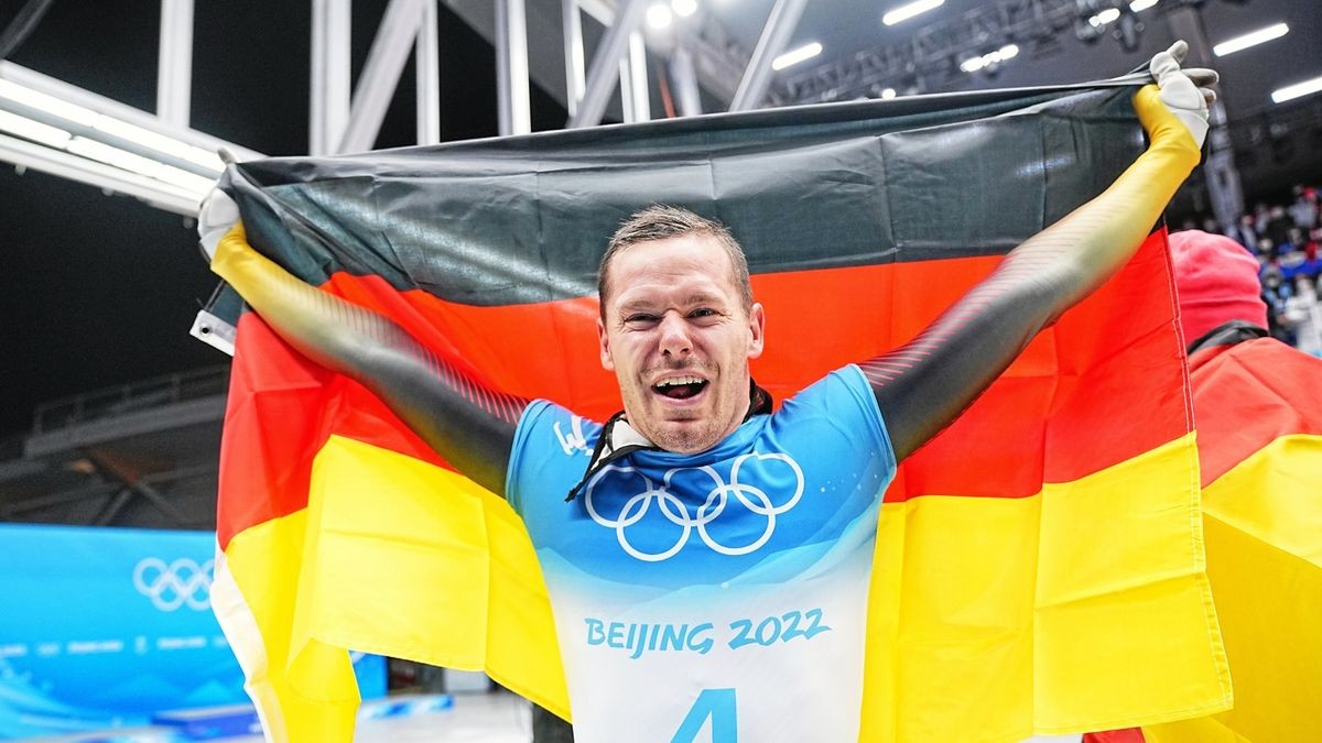 Christopher Grotheer bejubelt am 11. Februar dieses Jahres bei Peking seinen Olympiasieg im Skeleton.