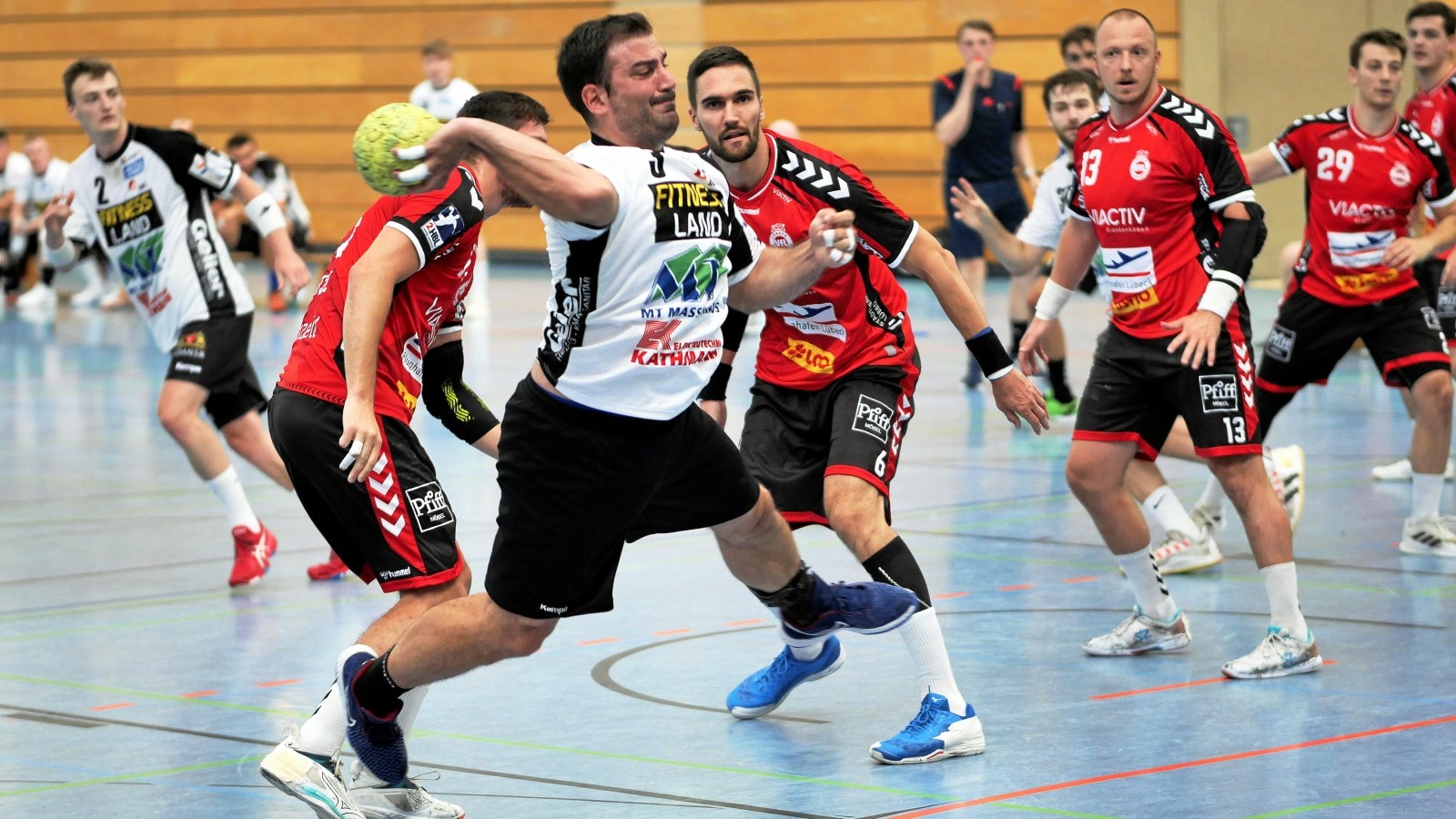 Nikolaos Tzoufras überragt beim Testsieg des MTV Braunschweig