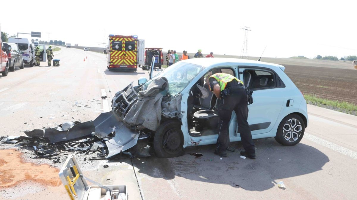 Ein schwerer Unfall hat sich Montagvormittag auf der A4 bei Gera-Leumnitz ereignet.