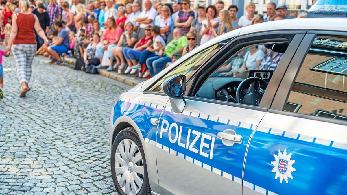 Die Polizei rechnet zur Stadtkirmes und zu den Medi-Meisterschaften mit einem hohen Einsatzaufkommen und bekommt deshalb Verstärkung aus der Region. 