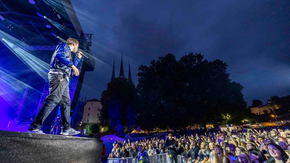 Clueso war endlich wieder zurück - in seiner Heimatstadt. Als der 