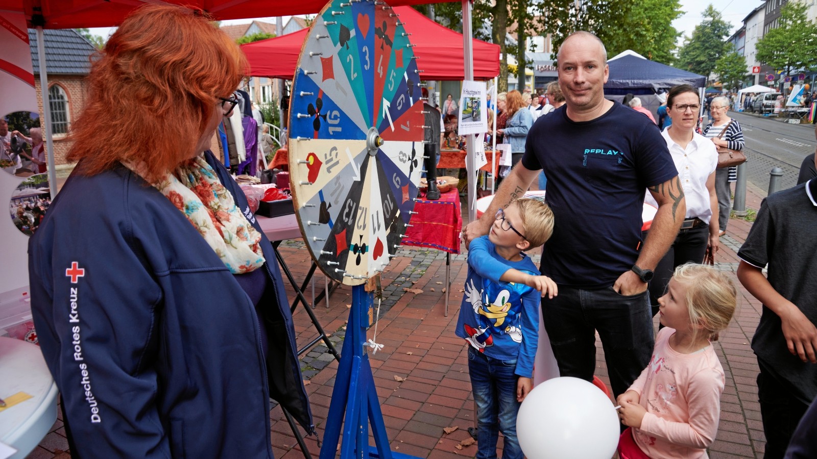 Lindener Meile Bochum: „Upcycling“-Markt fiel ins Wasser