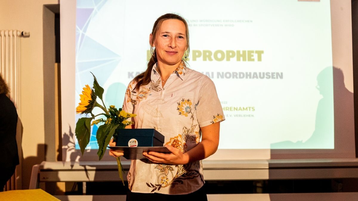 Bei der Ehrenamtsgala im Polizeipräsidium Nordhausen wurden 40 Personen für ihr ehrenamtliches Engagement vom Kreissportbund Nordhausen ausgezeichnet. Es war die erste Gala in dieser Form.