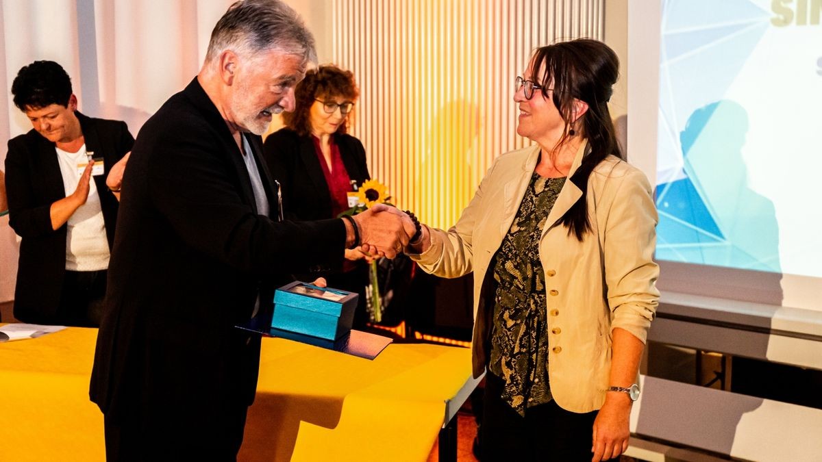 Bei der Ehrenamtsgala im Polizeipräsidium Nordhausen wurden 40 Personen für ihr ehrenamtliches Engagement vom Kreissportbund Nordhausen ausgezeichnet. Es war die erste Gala in dieser Form.