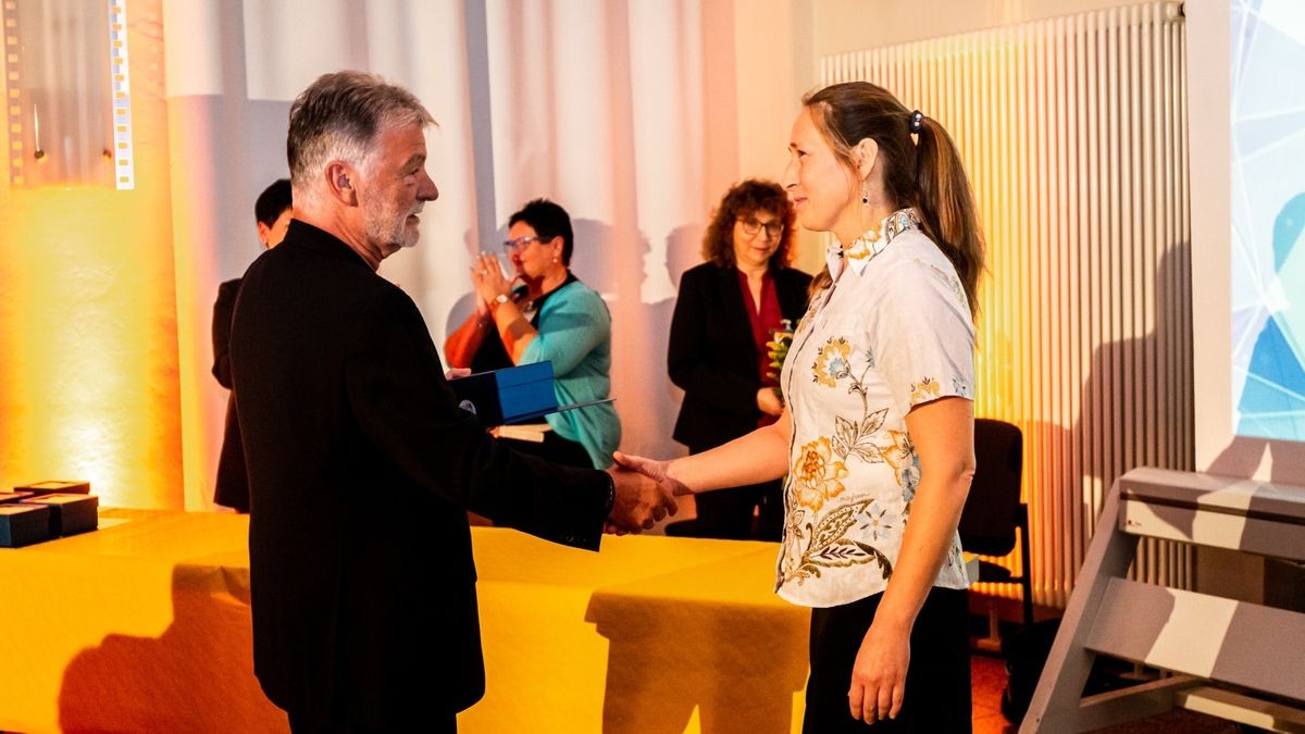 Bei der Ehrenamtsgala im Polizeipräsidium Nordhausen wurden 40 Personen für ihr ehrenamtliches Engagement vom Kreissportbund Nordhausen ausgezeichnet. Es war die erste Gala in dieser Form.