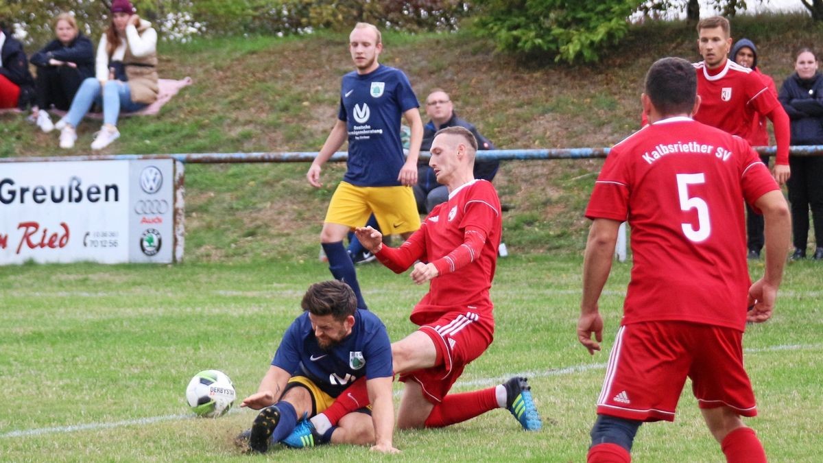 Kalbsriether (Philipp Hartwich mit rustikalem Einsatz) setzte sich als Favorit in Hohenebra durch und gewann 2:0.