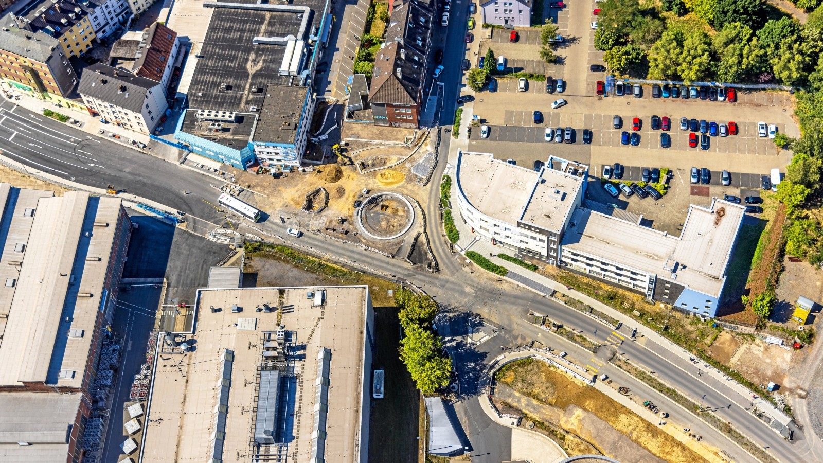 Pferdebachstraße Witten: Kreisel werden nun asphaltiert