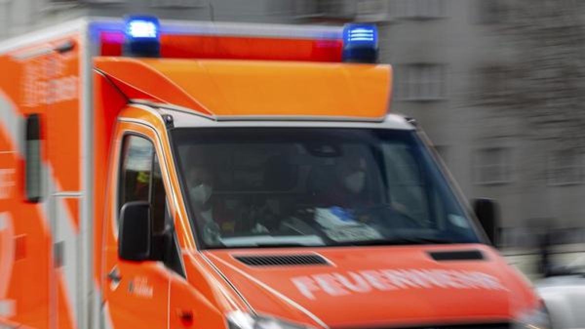 Die 82-jährige Frau kam in ein Krankenhaus. (Symbolbild)