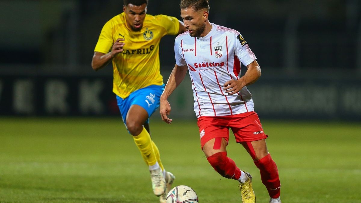 Der FC Rot-Weiß Erfurt hat die erste Auswärtsniederlage in dieser Saison kassiert. Bei Lok Leipzig unterlag der Regionalliga-Aufsteiger vor 5053 Zuschauern unglücklich mit 0:1. Das entscheidende Tor fiel in der 89. Minute