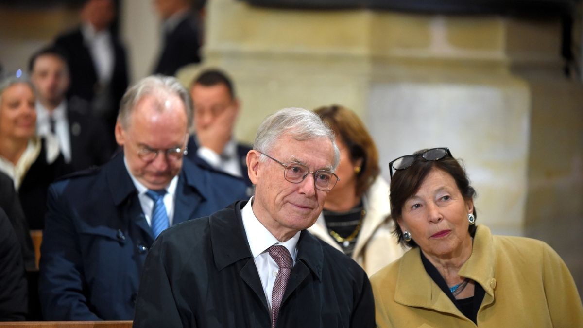 Vor dem Festakt im Theater gab es einen ökumenischen Gottesdienst im Mariendom. Damit begann die deutschlandweit zentrale Feier zum Tag der Deutschen Einheit in Erfurt.