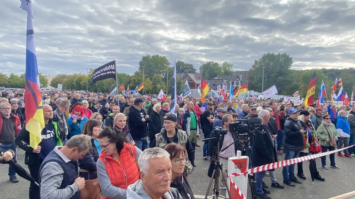 Plakate aus Weimar und Greiz und aus weiteren Orten waren zu sehen.