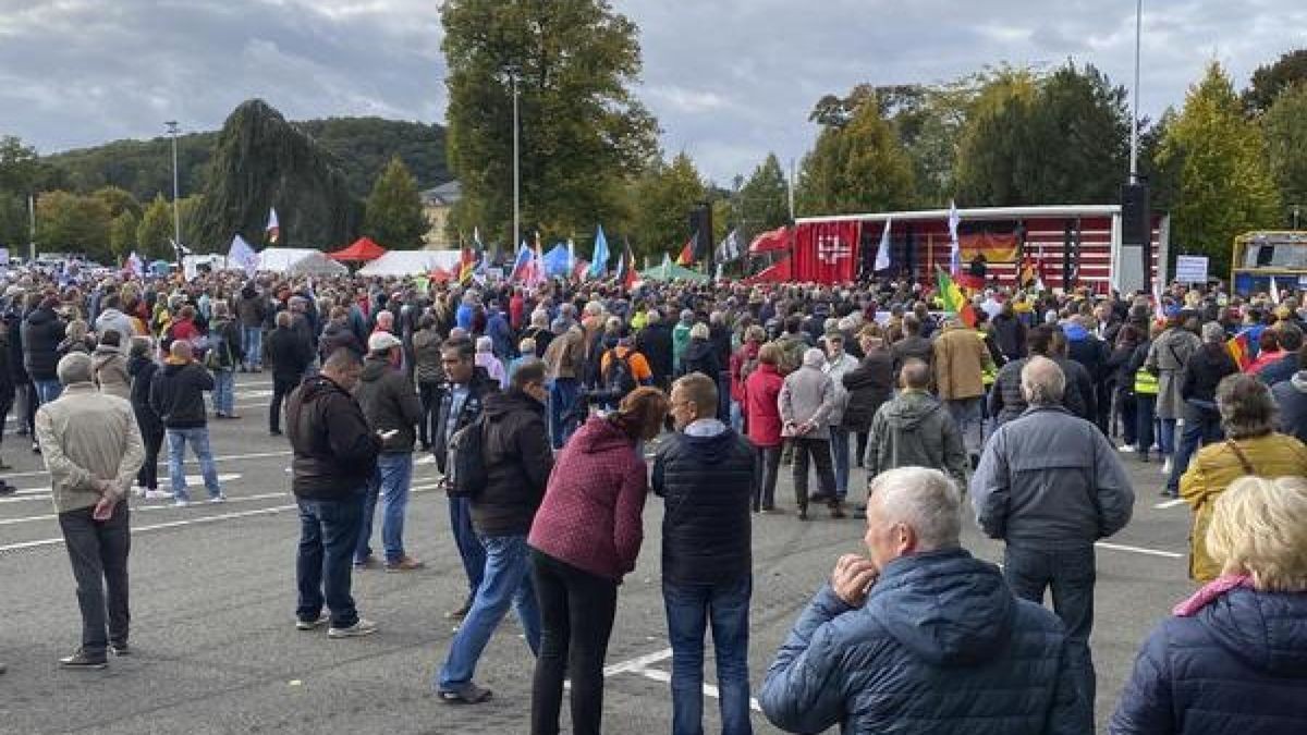 Demonstration in Gera am Tag der Deutschen Einheit.