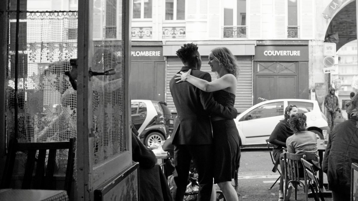 Durchs alte Paris der Edith Piaf