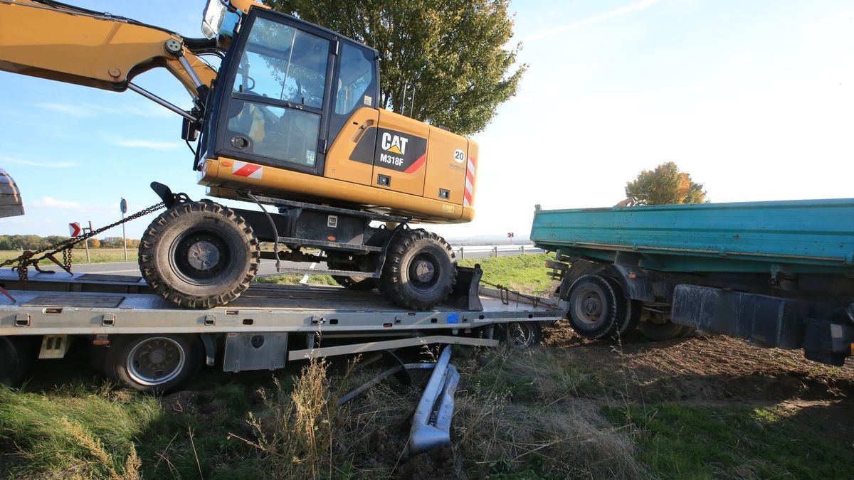 Der Lkw-Fahrer kam mit dem Schrecken davon.