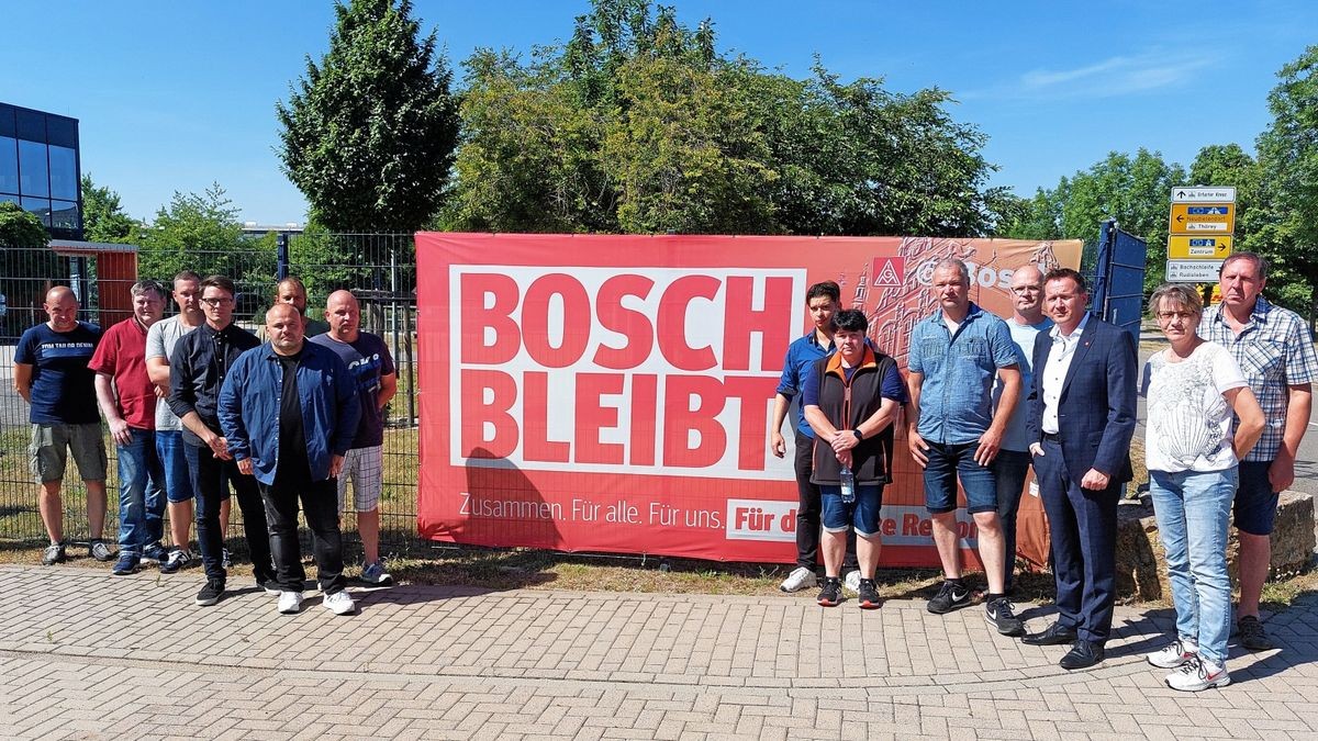 Mitarbeiter vor einem Runden Tisch zur Zukunft von Bosch im Juni dieses Jahres. 