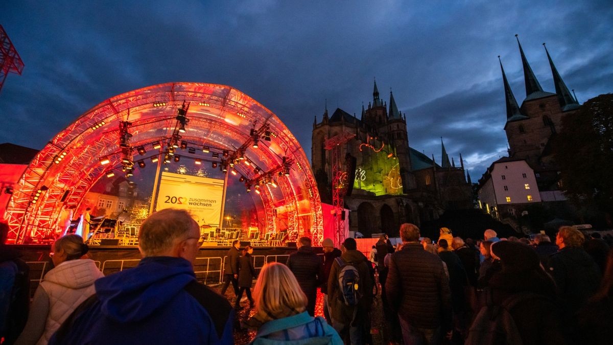 Etwa 185.000 Menschen haben das Bürgerfest in Erfurt besucht.