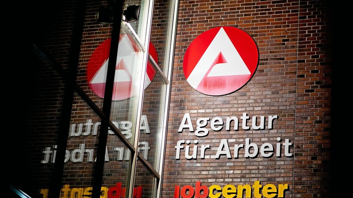 Die Agentur für Arbeit gab am Mittwoch die Arbeitsmarktzahlen für Oktober 2022 bekannt.