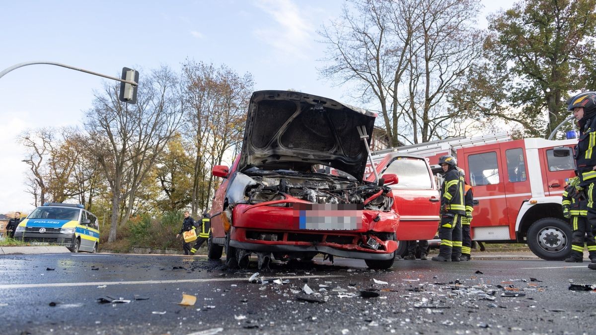 Am Samstagmittag ist es in Hildburghausen zu einem Verkehrsunfall gekommen, an dem zwei Autos beteiligt waren.