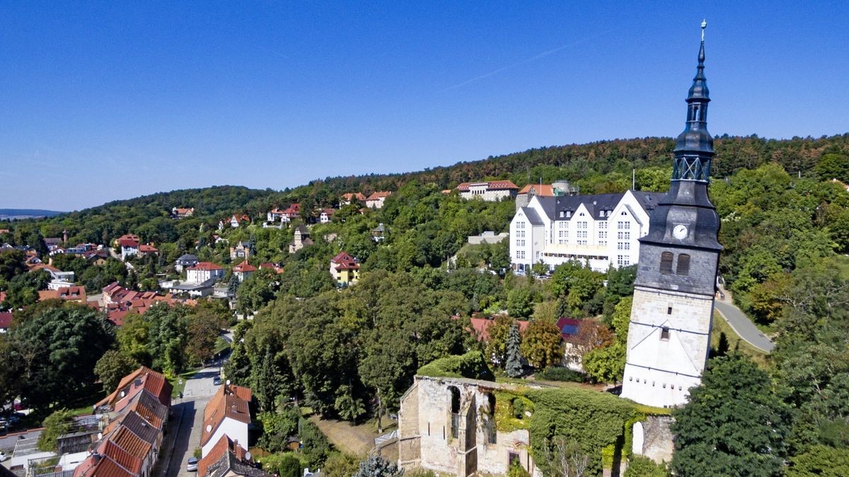 Der Schiefe Turm von Bad Frankenhausen.