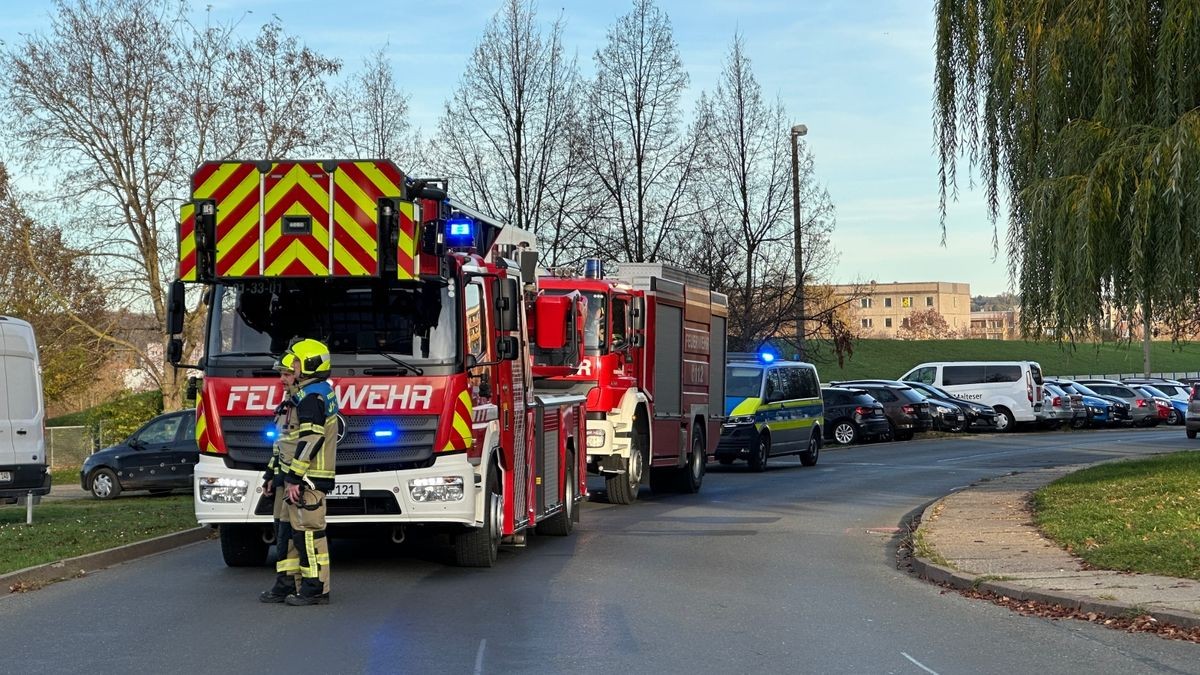 Ein offenes Feuer habe es nicht gegeben, hieß es auf Nachfrage.