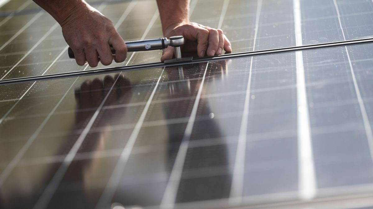 Diebe und Hehler wittern Profite: Immer öfter werden Solartechnik und Photovoltaikanlagen gestohlen. 