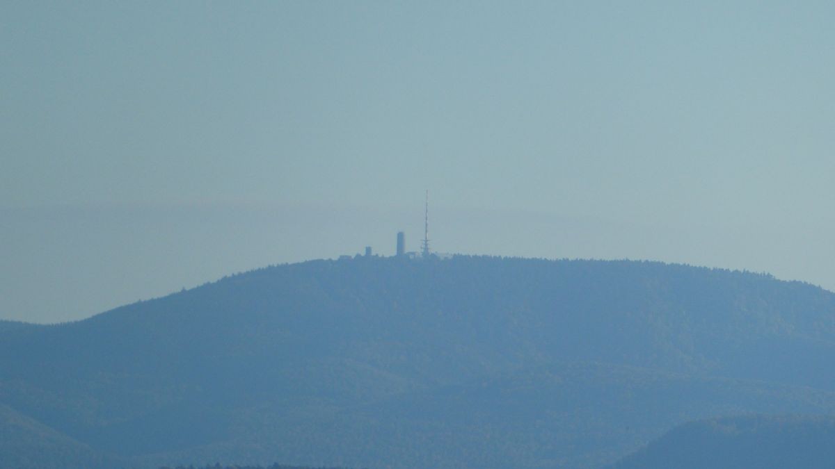 Von Cornelius Ludwig stammt dieses Herbstfoto. Er war morgens zwischen Oberdorla und Mühlhausen, sowie am Nachmittag in der Umgebung von Nazza unterwegs.