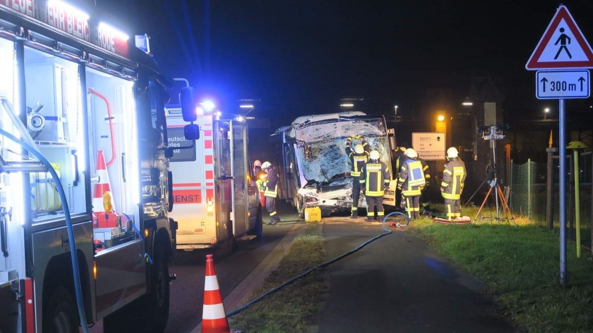 Er erlitt durch den Unfall lebensbedrohliche Verletzungen.