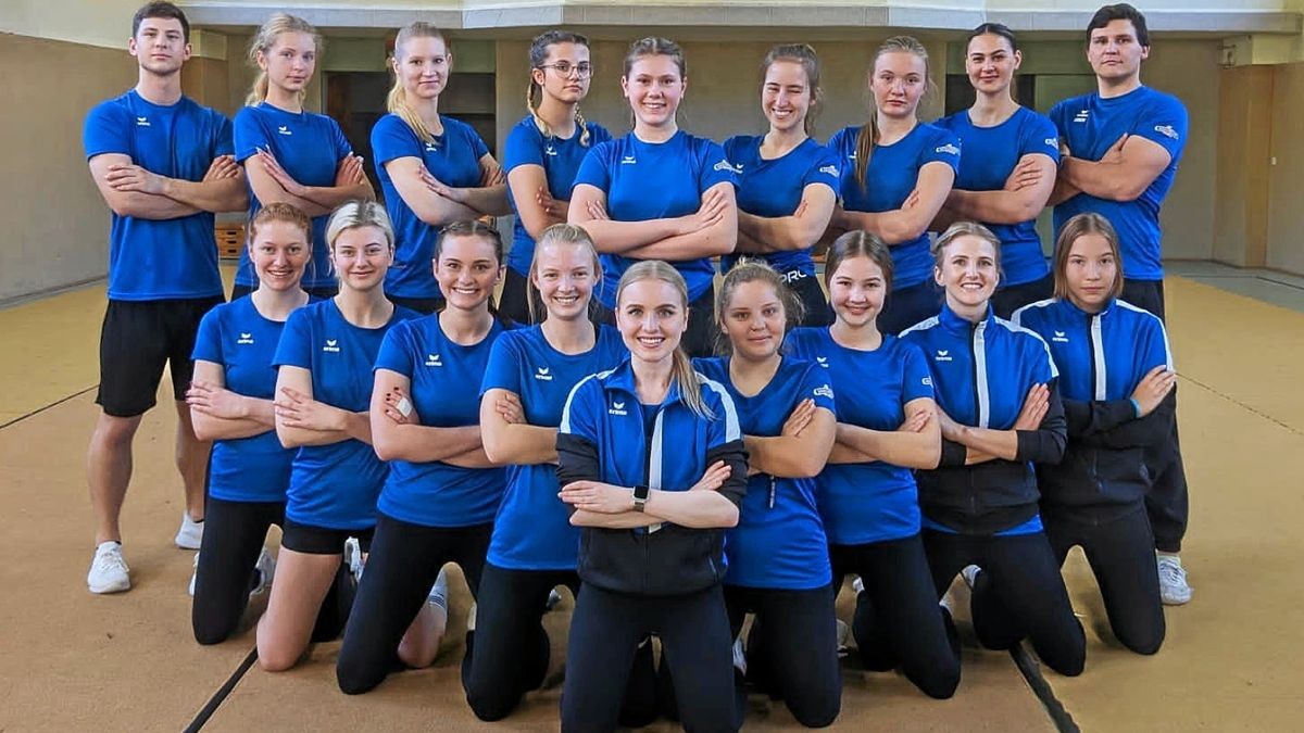 Bereit für ihr Heimturnier: die Cheerleader des SSV Erfurt Nord.