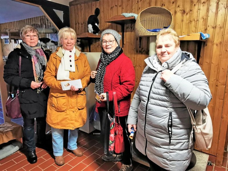 Spende für das Tierheim Gehofen