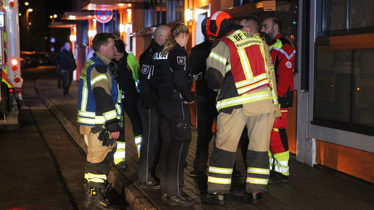 Gegen 21:45 Uhr war der Einsatz beendet.