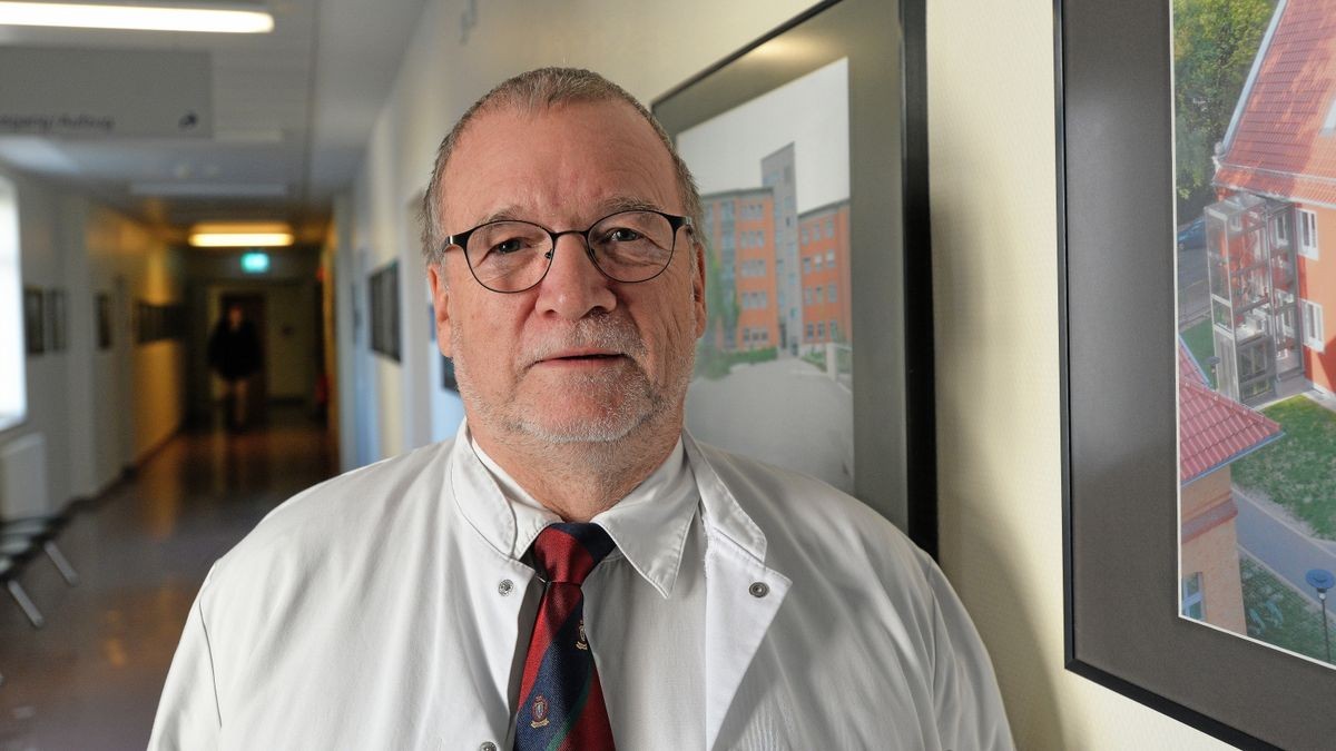 Dr. Frank Lange ist Chefarzt, Facharzt für Innere Medizin / Hämatologie und Internistische Onkologe am Hufeland-Klinikum Mühlhausen. Außerdem ist Vorsitzender des Thüringer Verbandes der leitenden Krankenhausärzte.