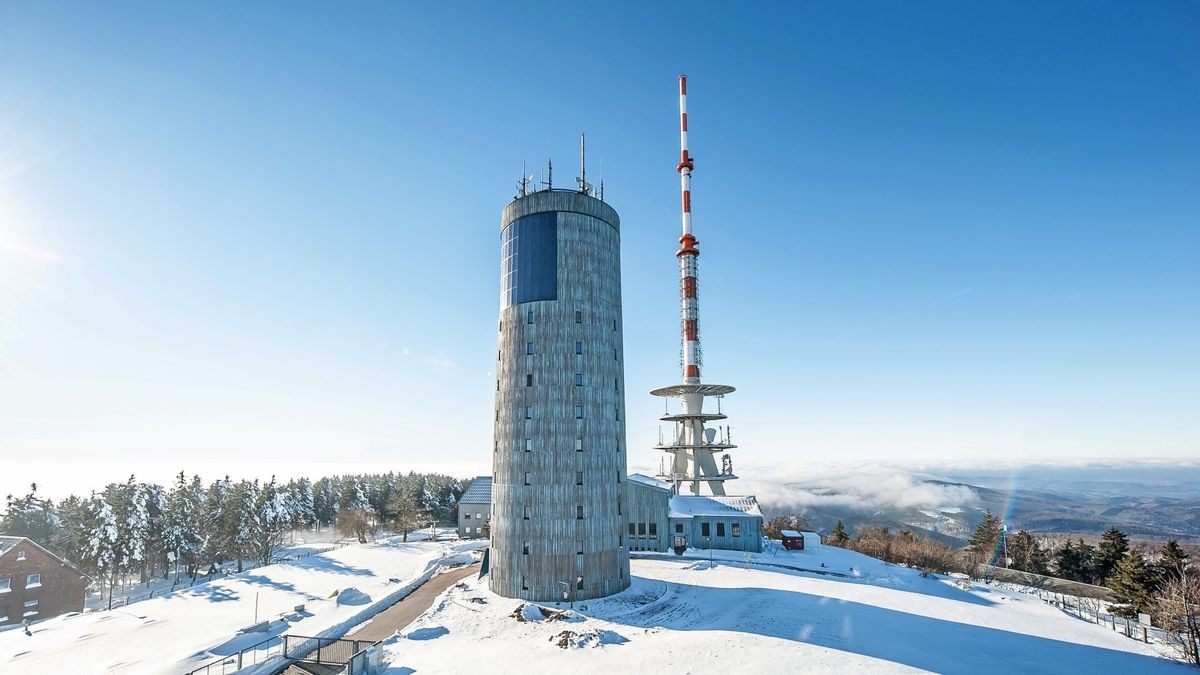 In den Höhenlagen des Thüringer Waldes bieten sich Wintersportmöglichkeiten. 