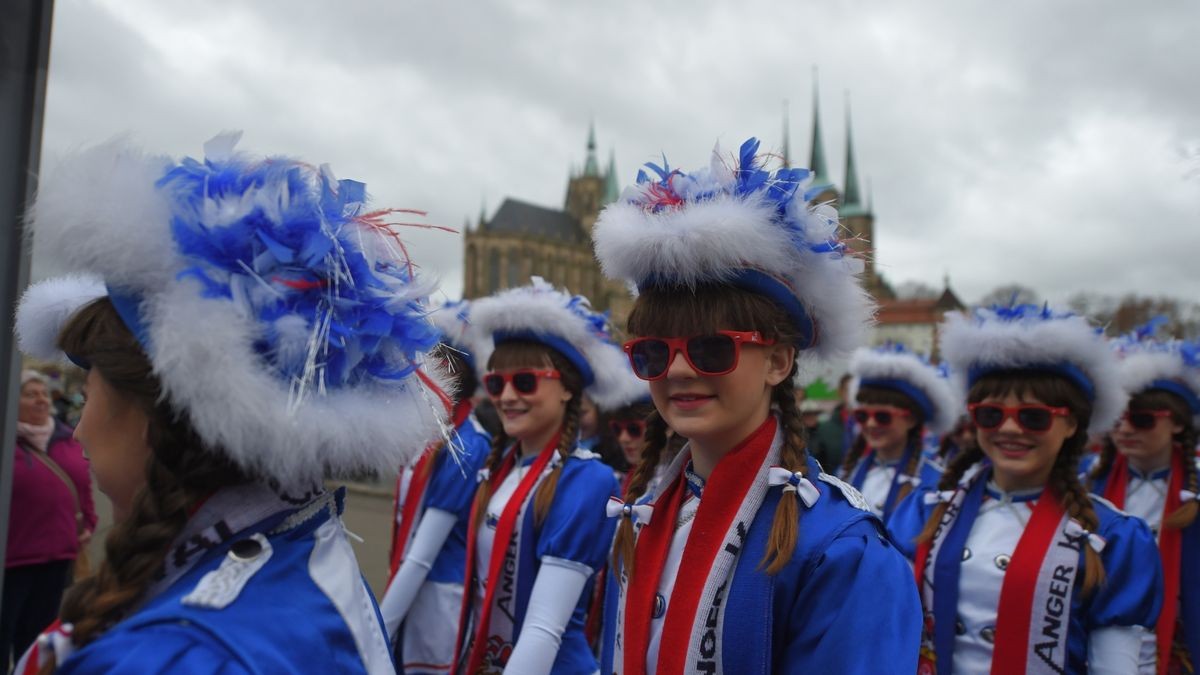 Das Erfurter Prinzenpaar Tina I. und Daniel II. sind jetzt Inhaber des Rathausschlüssel und führen bis Aschermittwoch die Amtsgeschäfte.