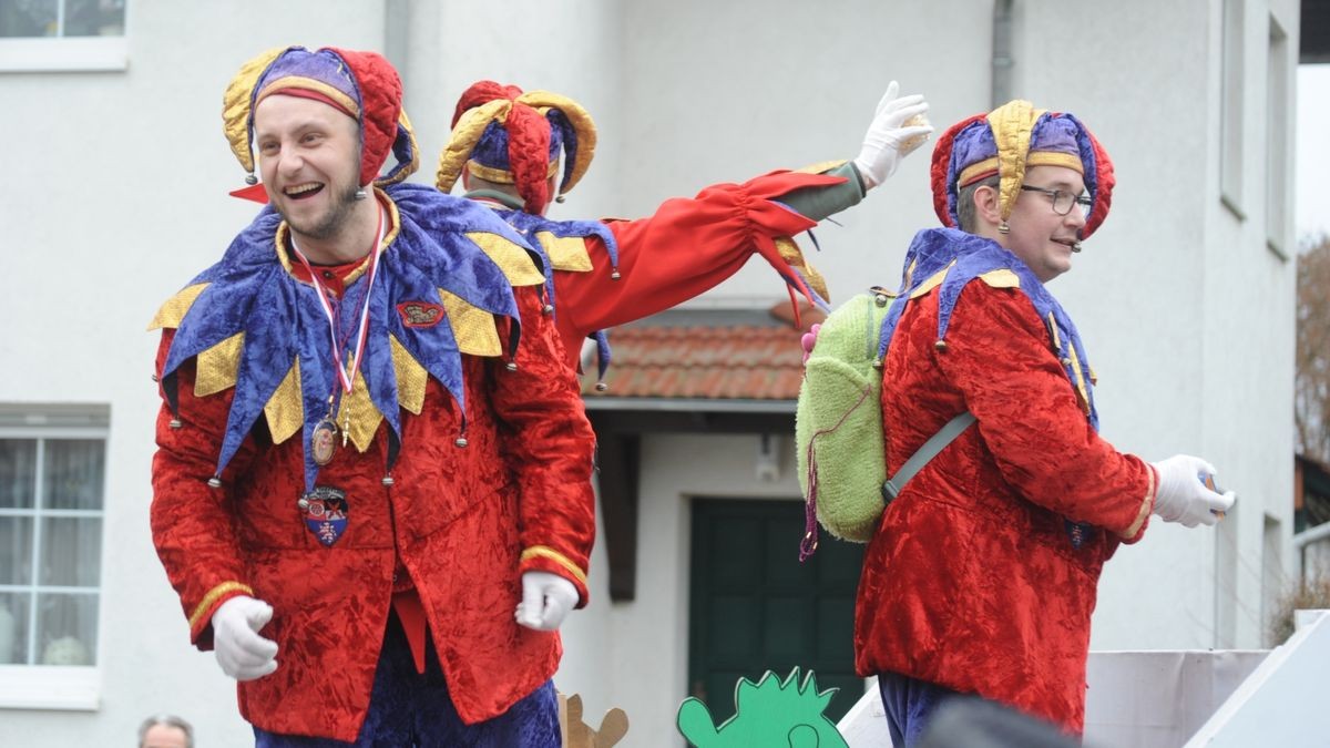 Der Treffurter Carneval Verein lockte mit seinem Umzug am Faschingssonntag hunderte Menschen an die Straßen der Werrastadt.