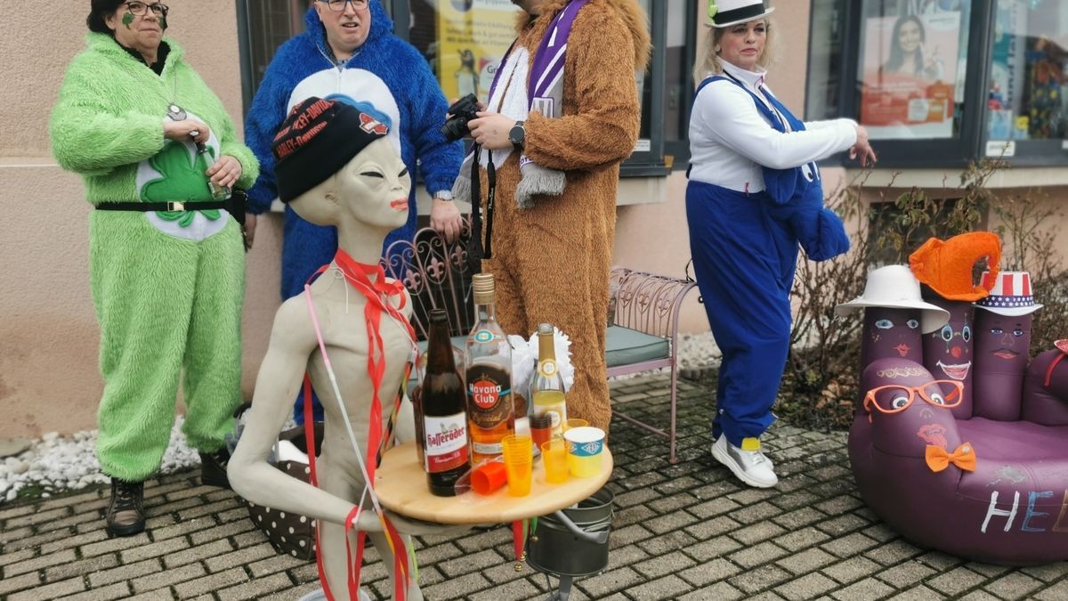 Der Treffurter Carneval Verein lockte mit seinem Umzug am Faschingssonntag hunderte Menschen an die Straßen der Werrastadt.