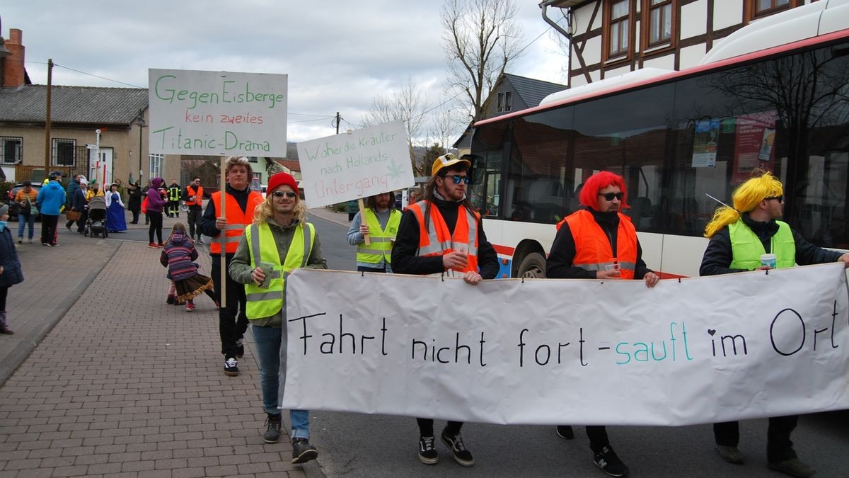 Rosenmontagsumzug in Lauchröden: Den Klimawandel und die Folgen hatte die 