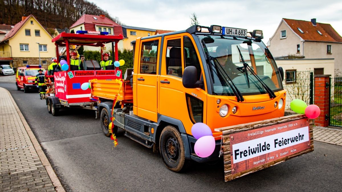 Am Rosenmontag sorgte der Faschingsumzug des Heyeröder Carneval Clubs (HeyCC) für gute Stimmung in den Straßen des Dorfes.