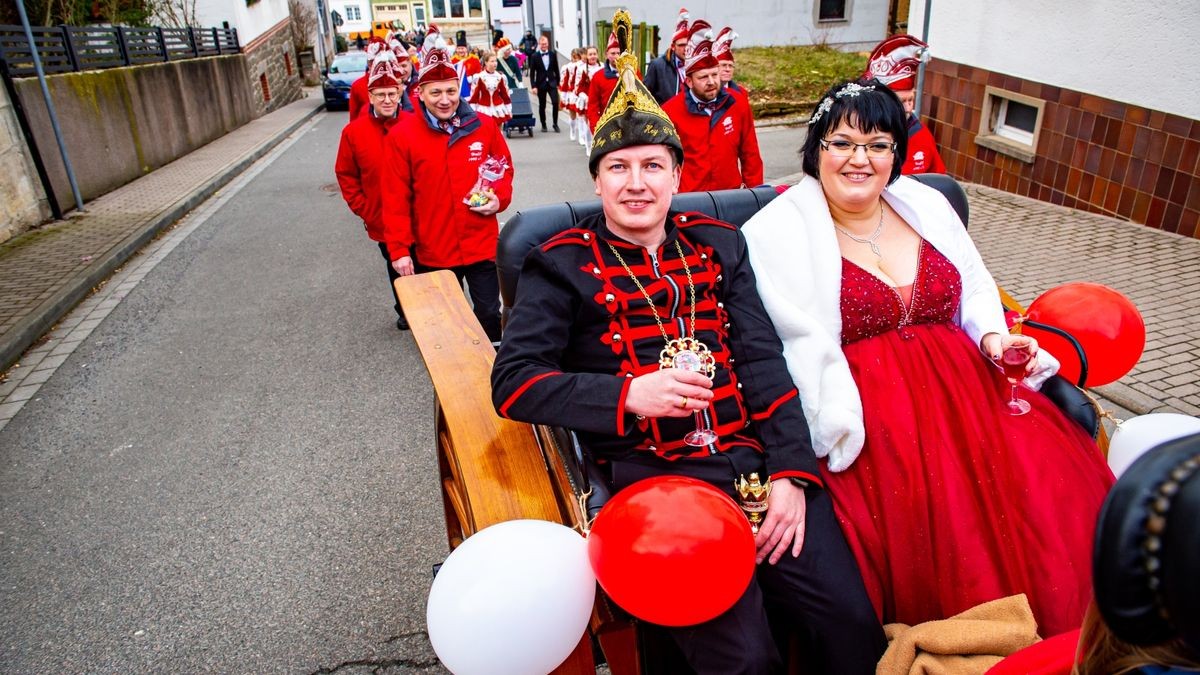 Am Rosenmontag sorgte der Faschingsumzug des Heyeröder Carneval Clubs (HeyCC) für gute Stimmung in den Straßen des Dorfes.