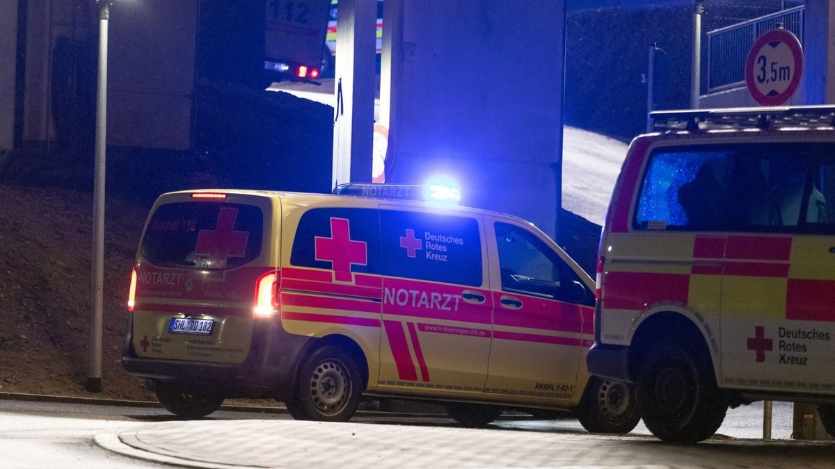 Ein schwerer Unfall ereignete sich am Donnerstagabend auf der Bob- und Rodelbahn in Oberhof (Landkreis Schmalkalden-Meiningen).